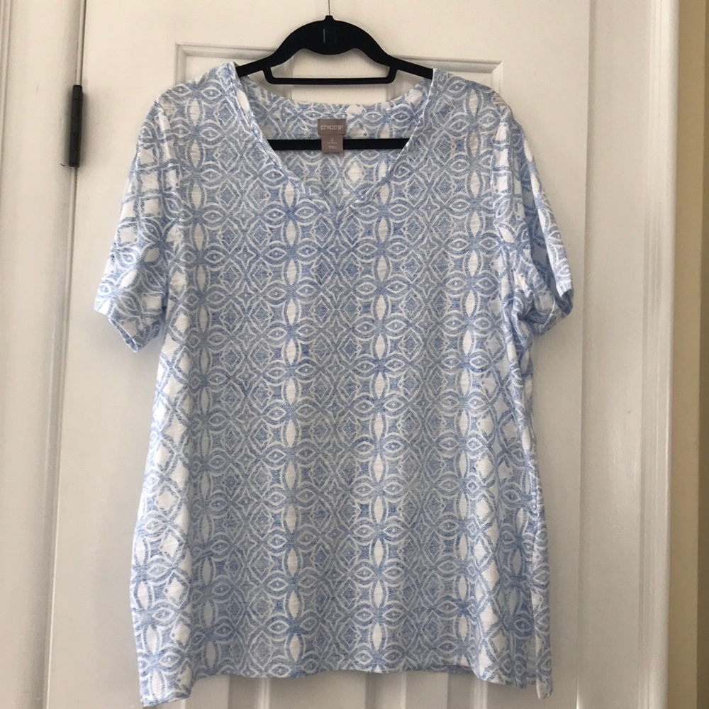 Blue and white Chico’s tshirt